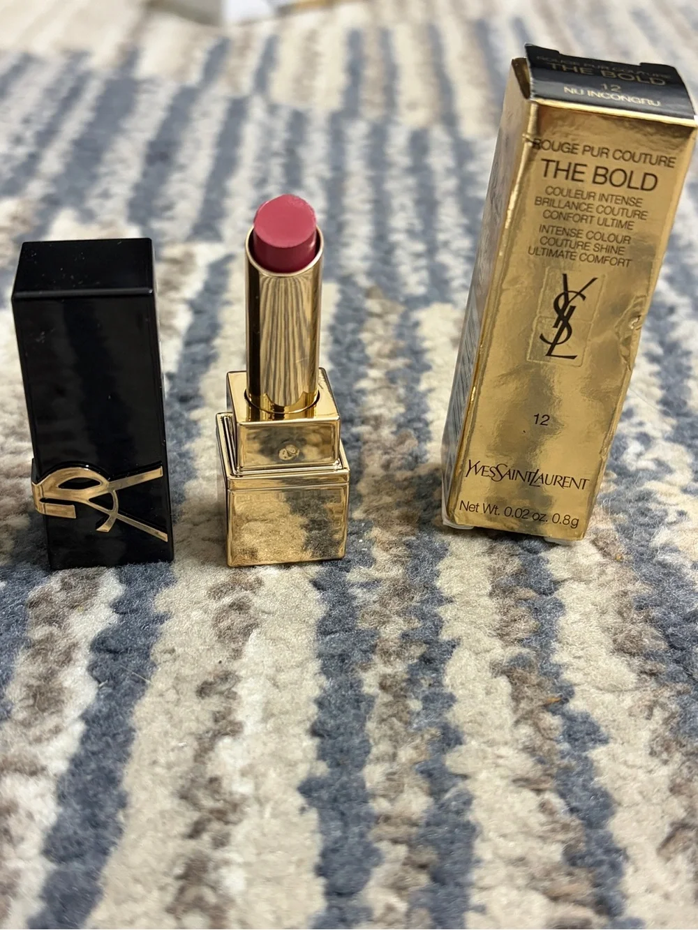 Yves Saint Laurent rouge pur